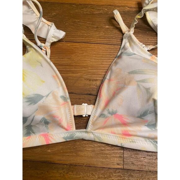 VICTORIA'S SECRET PINK M Bikini Top pastel Floral Ruffle Carmen sleeves romantic - Picture 2 of 6